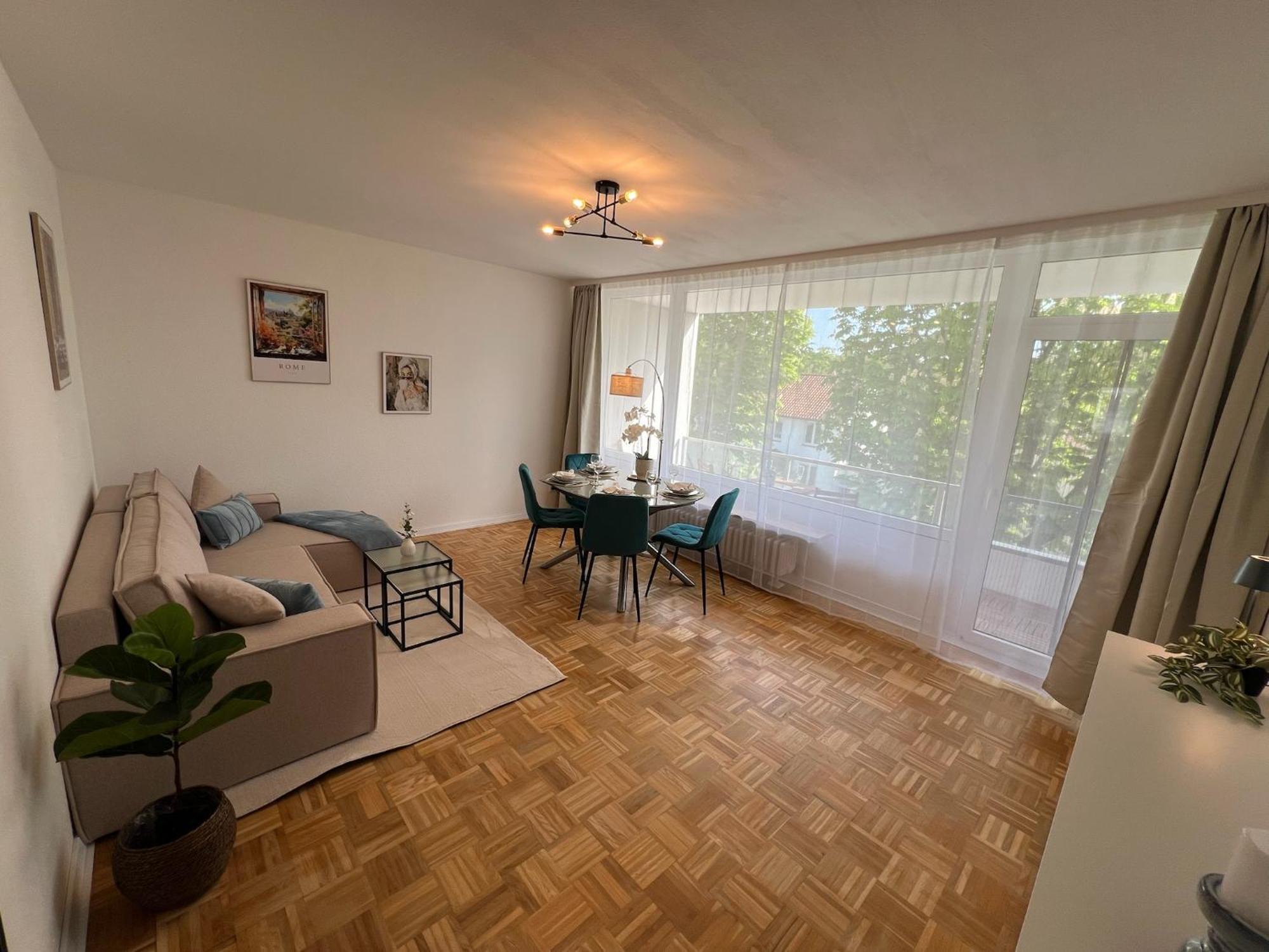 W&D Living - Fewo Kleines Italien Mit Parkplatz Und Balkon Целле Екстер'єр фото